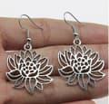 Pikkukuva 2 / 2: Earrings - Lotus Flower - Large