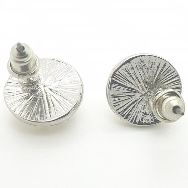 Durzy rock lava crystal shinning stone earring stud round