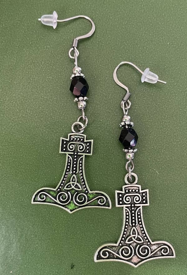 Earrings - Thors Hammer - Mjollnir - Bead