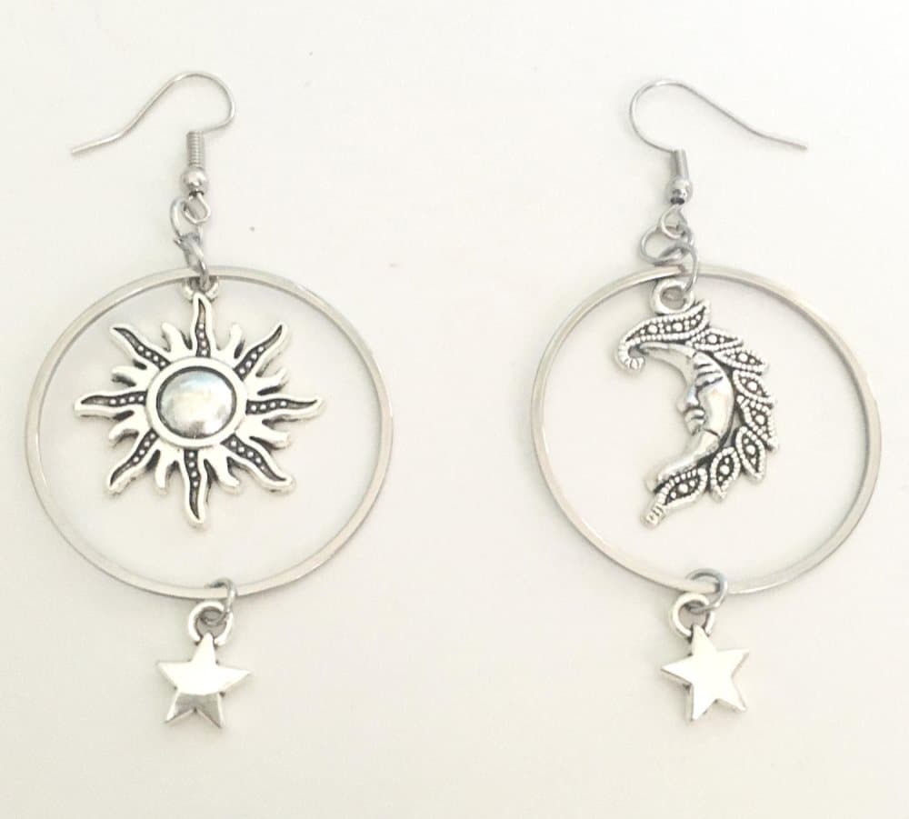 Örhängen Sol Måne Stjärna Pagan Asymmetri Mismatched Creoler