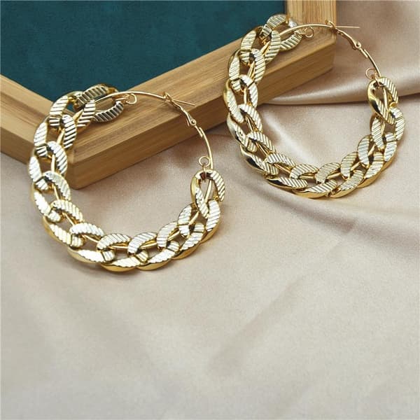 Stora hoops med kedjor i guld hip-hop statement elegans