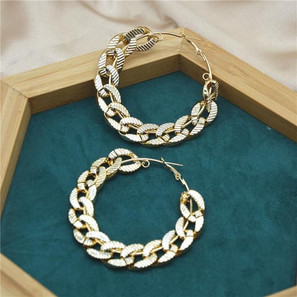 Stora hoops med kedjor i guld hip-hop statement elegans