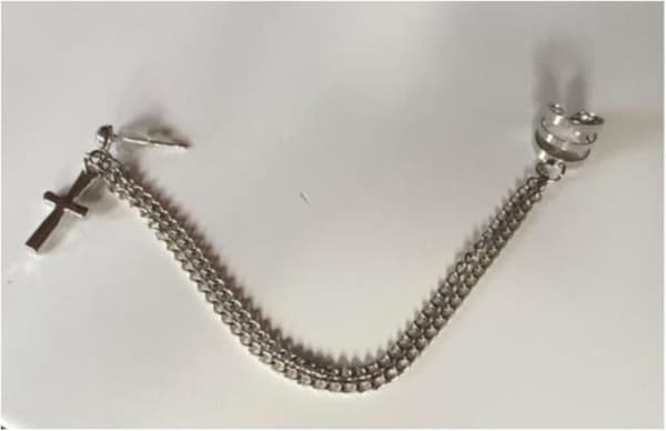 Earcuff Ear Cuff & Örhänge med Dubbla Kedjor & Kors - Silver