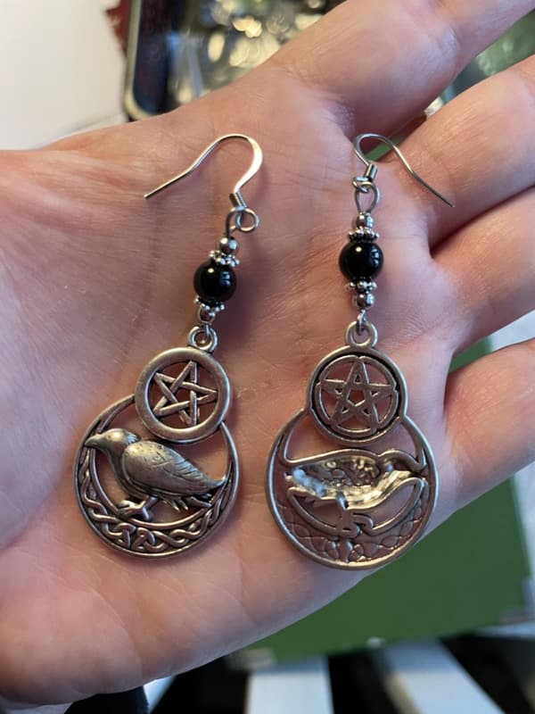 Örhängen Pentagram Korp OnyxRaven Måne Moon Wicca Pagan