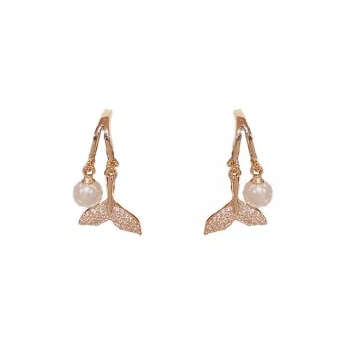Söta örhängen fiskfena med pärla 925 silver nål strass