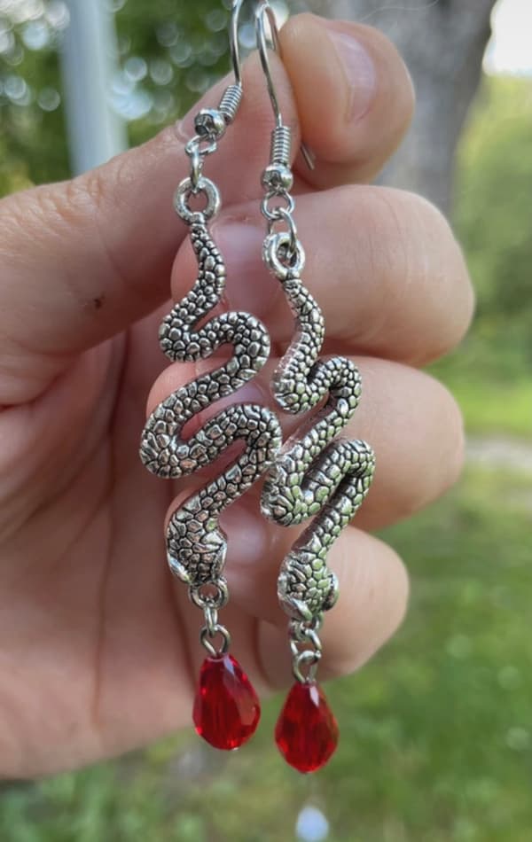 Örhängen Orm Snake XL Serpent Röd Ockultism
