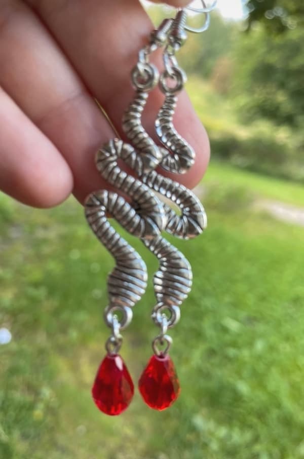 Örhängen Orm Snake XL Serpent Röd Ockultism