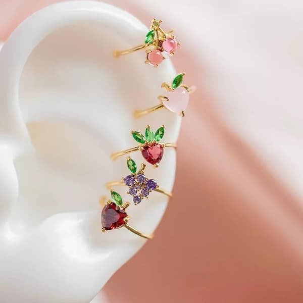 Guld Earcuff Ear Cuff Örhänge med Kristaller i Olika Färger