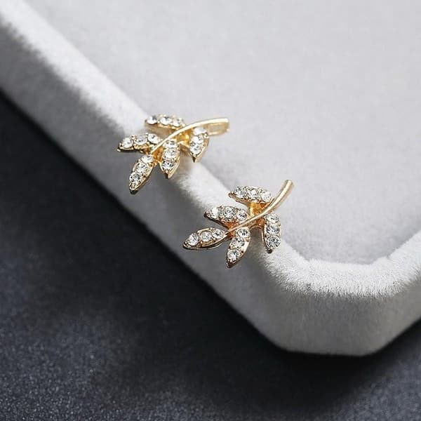 Små Guld Stud Örhängen - Löv / Blad med Vita Rhinestones