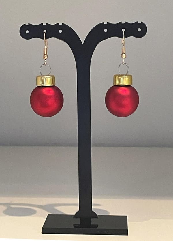 Guld Örhängen till Jul/Christmas - Röda Matta Julkulor