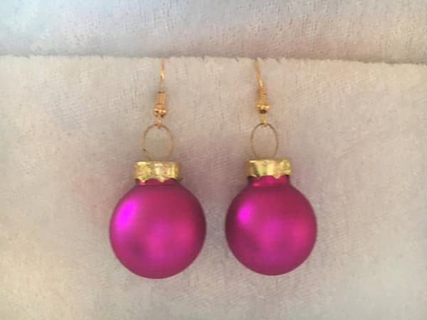 Guld Örhängen till Jul / Christmas - Cerise Matta Julkulor