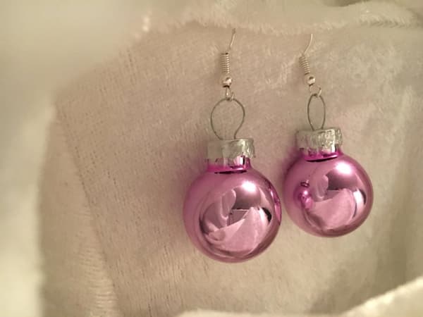 Silver Örhängen till Jul / Christmas - Rosa Blanka Julkulor