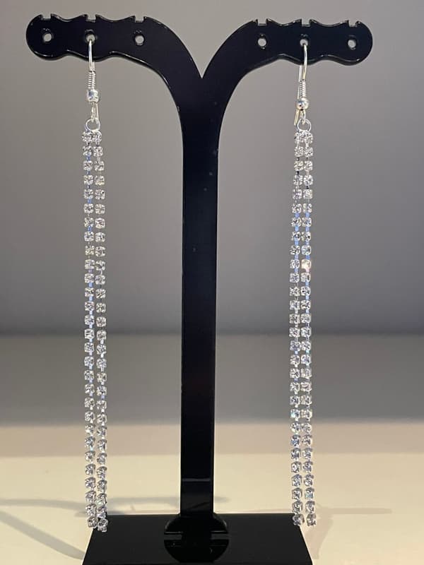 Glittrande Långa Silver Örhängen - Kedjor med Strass/Rhinestones
