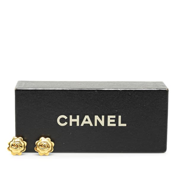 Pre-owned Chanel Gold Plated CC Flower Clip On Earrings Gold