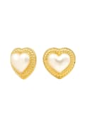 Miniatyrbild 1 av 4: Statement Stud Örhängen i Form av Stora Hjärtan med Vita Pärlor / Hjärtformade