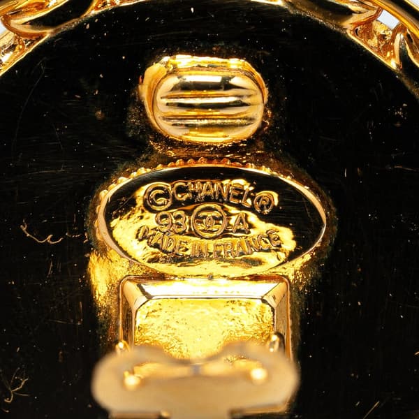Pre-owned Chanel Gold Plated CC Clip On Earrings Gold