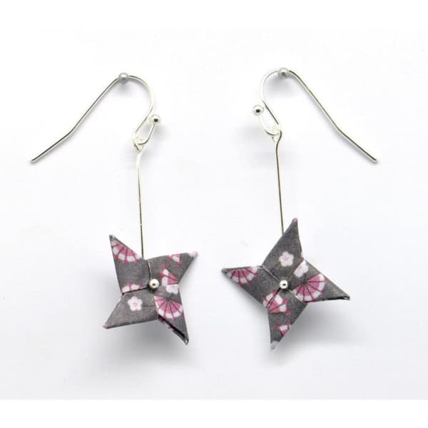 Örhängen origami pappers snurra rosa grå f.