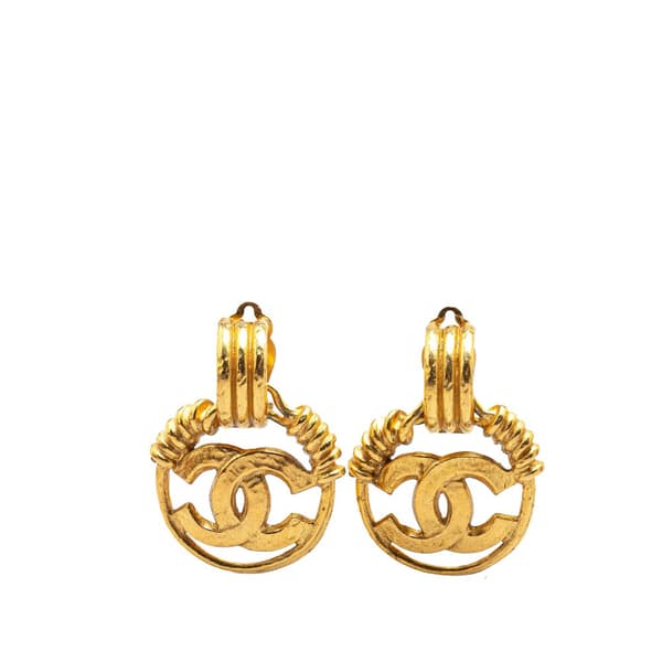 Pre-owned Chanel Gold Plated CC Swing Clip On Earrings Gold