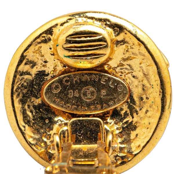 Pre-owned Chanel Gold Plated CC Clip On Earrings Gold