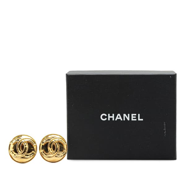 Pre-owned Chanel Gold Plated CC Clip On Earrings Gold