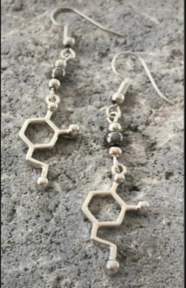 Earrings - Seroninin - Hematite - Bead