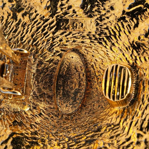 Pre-owned Chanel Gold Plated Lion Motif Clip On Earrings Gold