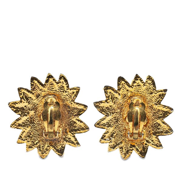 Pre-owned Chanel Gold Plated Lion Motif Clip On Earrings Gold