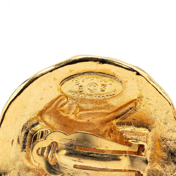 Pre-owned Chanel Gold Plated Lion Round Clip on Earrings Gold