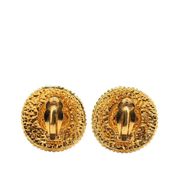 Pre-owned Chanel Gold Plated CC Round Clip on Earrings Gold