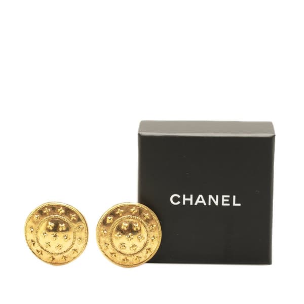 Pre-owned Chanel Gold Plated Round Clip on Earrings Gold