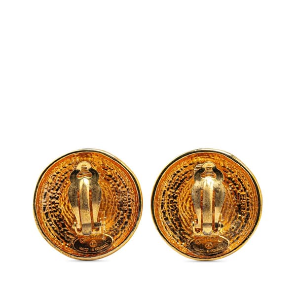 Pre-owned Chanel Gold Plated Round Clip on Earrings Gold
