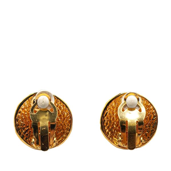 Pre-owned Chanel Gold Plated CC Round Clip on Earrings Gold
