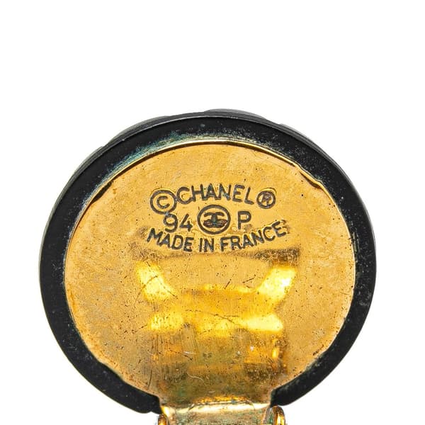 Pre-owned Chanel Resin Quilted CC Button Clip On Earrings Black