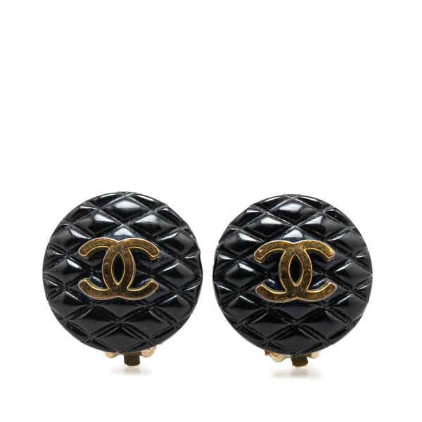 Pre-owned Chanel Resin Quilted CC Button Clip On Earrings Black