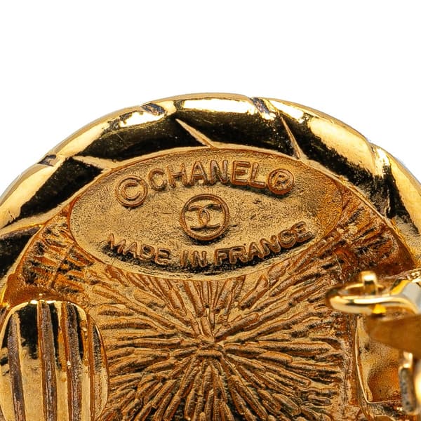 Pre-owned Chanel Gold Plated CC Round Clip On Earrings Gold