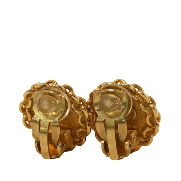 Pre-owned Chanel Gold Plated CC Round Clip On Earrings Gold