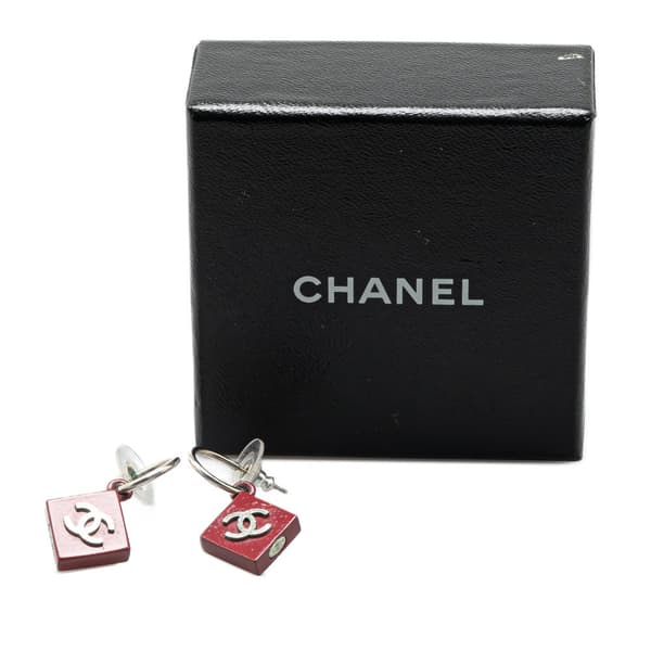 Pre-owned Chanel Resin CC Hoop Push Back Earrings Red