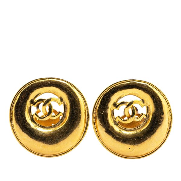 Pre-owned Chanel Gold Plated CC Round Clip on Earrings Gold