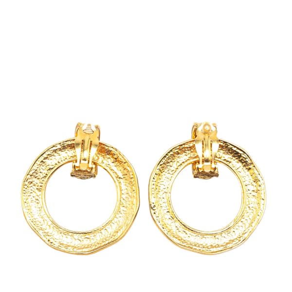 Pre-owned Chanel Gold Plated Round Clip on Earrings Gold