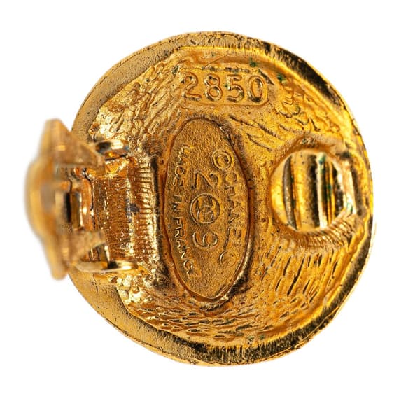 Pre-owned Chanel Gold Plated CC Clip On Earrings Gold