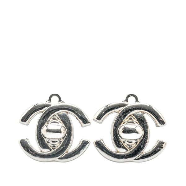Pre-owned Chanel Silver Plated CC Turnlock Clip On Earrings Silver