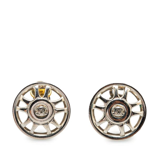 Pre-owned Chanel Silver CC Button Clip On Earrings Silver