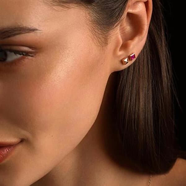 Delikata örhängen i brons med cubic zirconia Cubica RZCU84