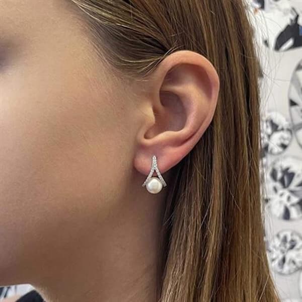 Eleganta silverörhängen med Pavona pärla 21084.1B