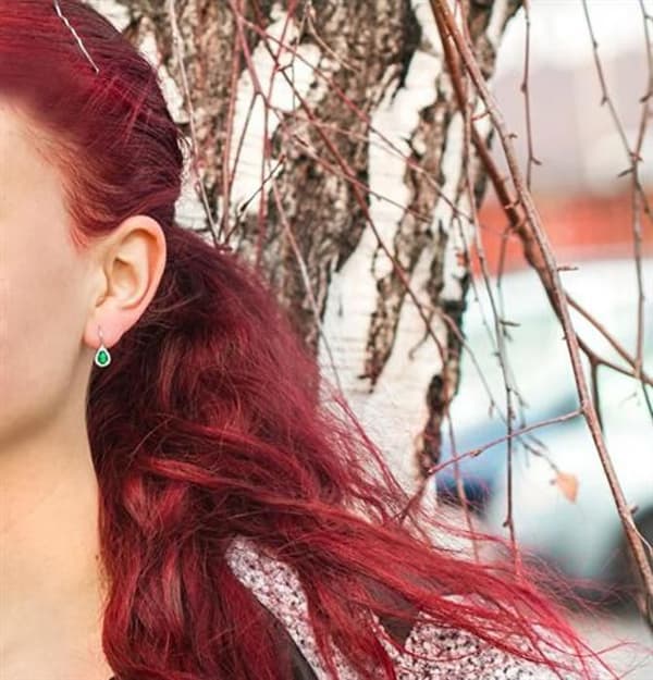 Sömmar av silver med grönt kristall AGUC1161