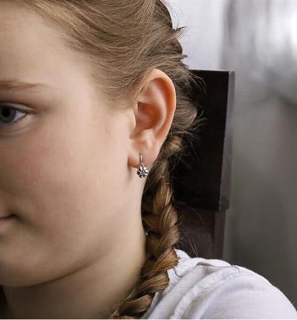 Anständiga örhängen för tjejer med klar kubisk zirkon AGUC3335-1