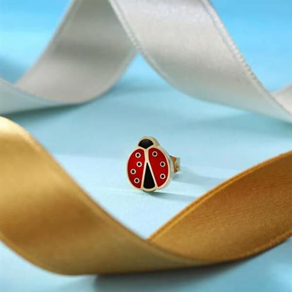 Magnifika enkla örhängen i guldförgyllt material Ladybug LPS02AQM59