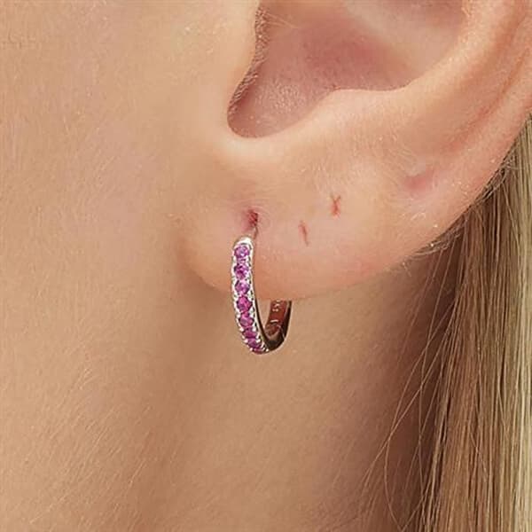 Runda och eleganta örhängen Fancy Passion Ruby FPR85
