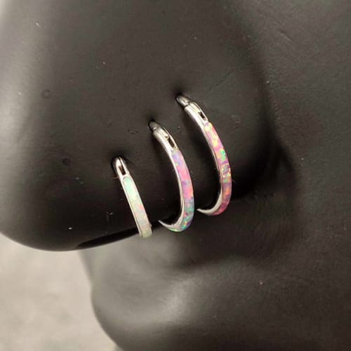 Titanklickerring med opal op17 - TK-091 0,8/10
