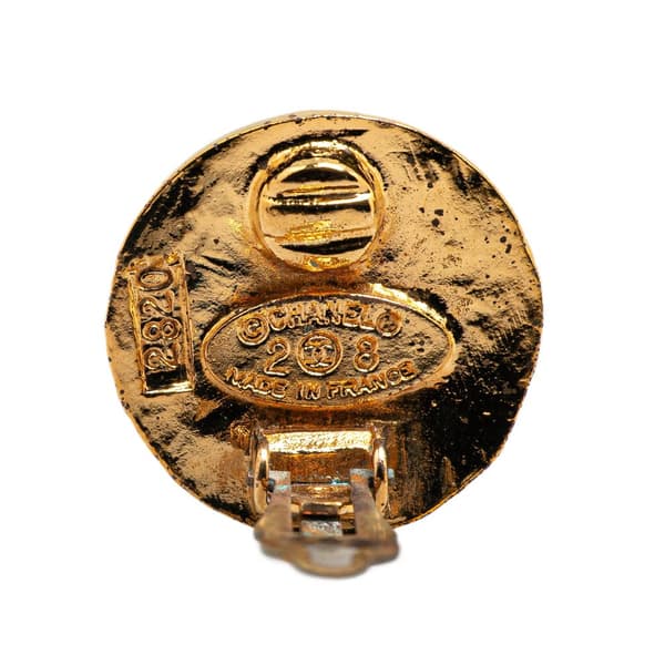 Pre-owned Chanel Gold Plated CC Round Clip on Earrings Gold